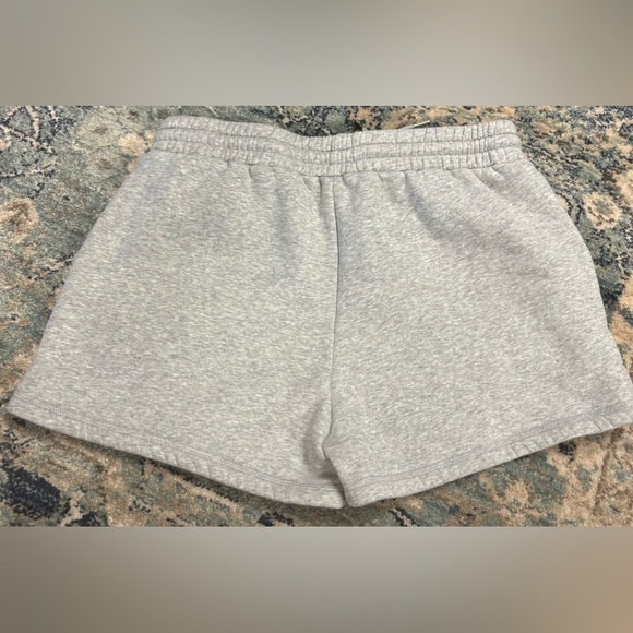 Grey Gold Hinge Sweat Short, size large - Picture 3 of 5